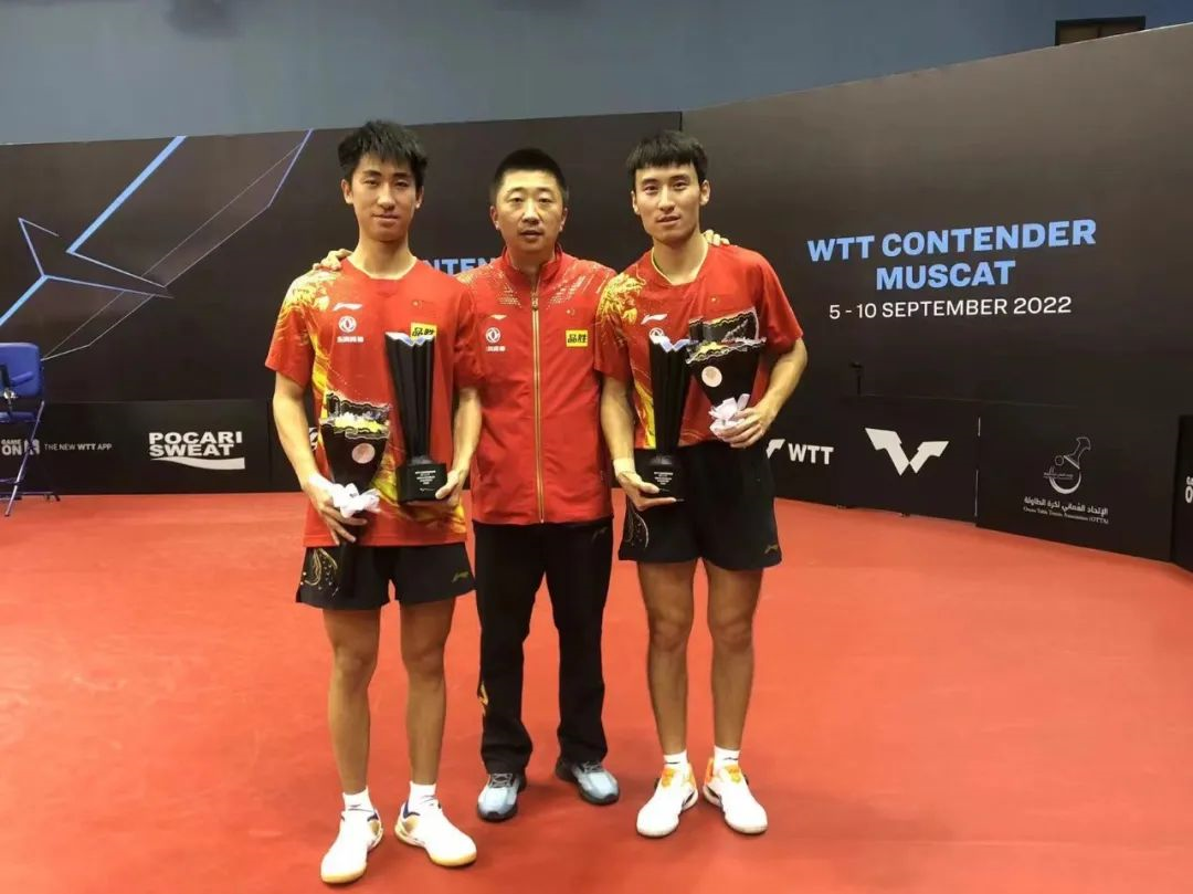 包含中国乒乓球队血洗日本乒乓球队,奥恰洛夫制霸全场的词条 包含中国乒乓球队血洗日本乒乓球队,奥恰洛夫制霸全场的词条