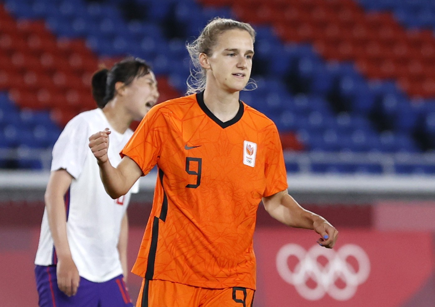 西班牙翻盘荷兰，佩德里完成帽子戏法的简单介绍