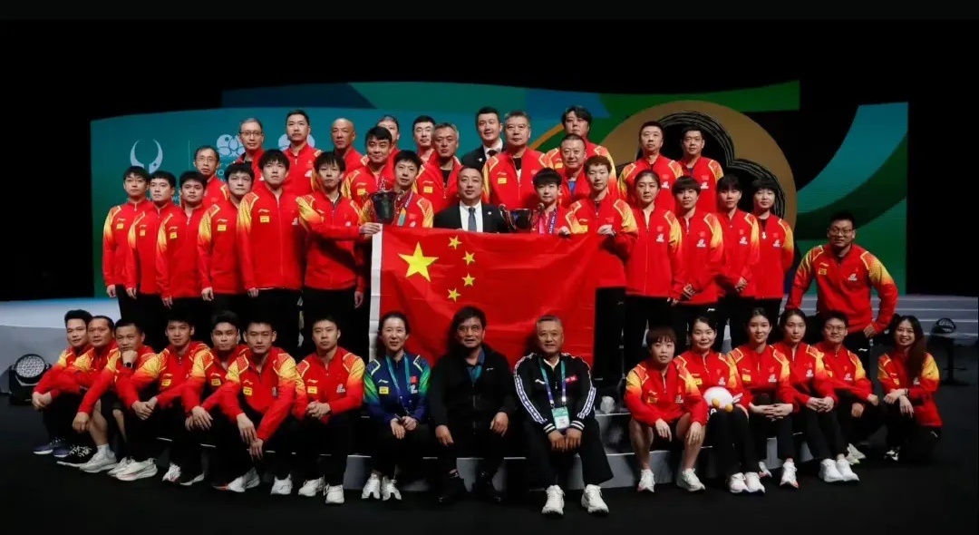 夺冠风波不断变幻，运动员以智慧奋斗自豪拼搏的简单介绍