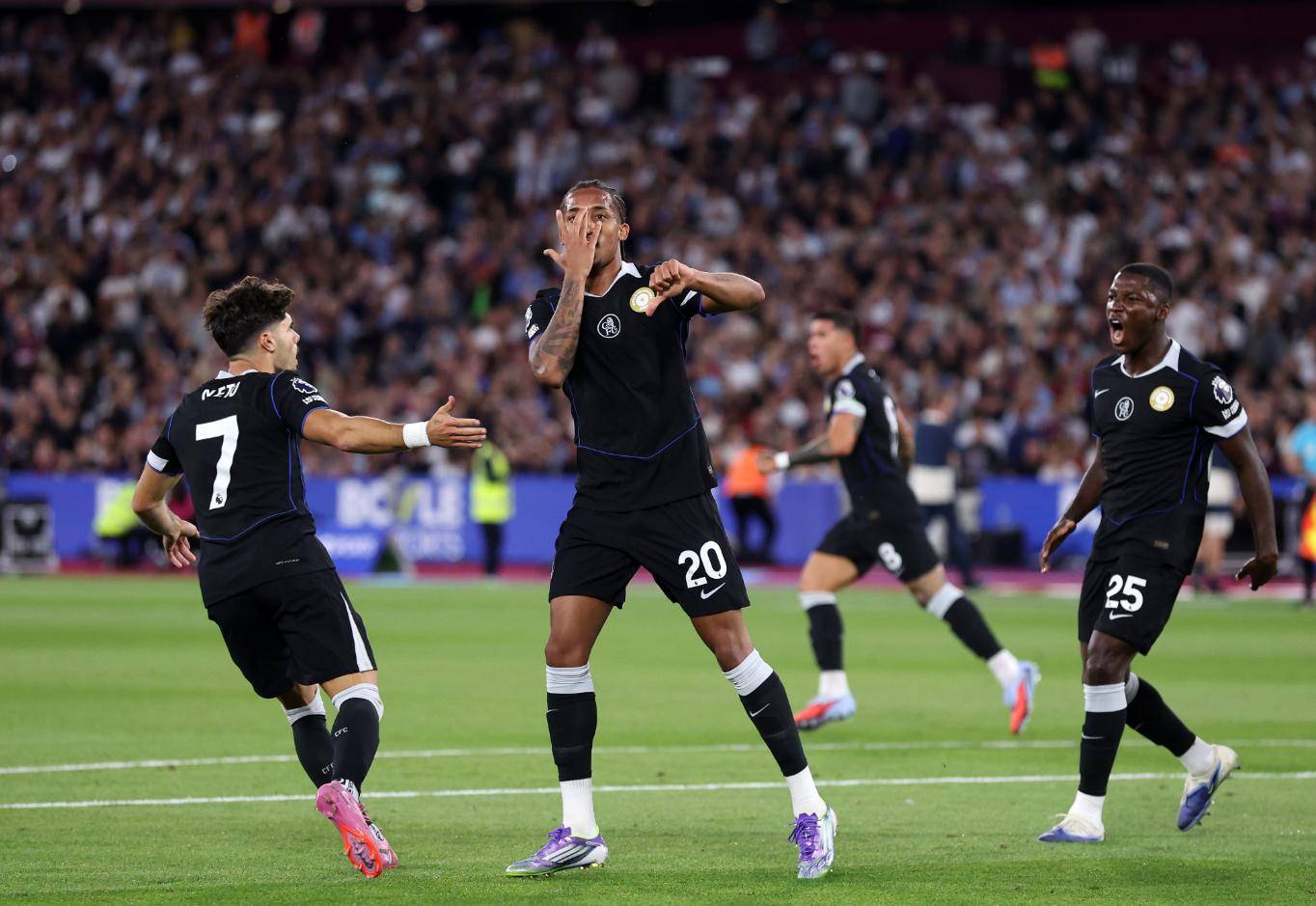 包含切尔西将在接下来的比赛中对阵诺里奇,争夺胜利的词条 包含切尔西将在接下来的比赛中对阵诺里奇,争夺胜利的词条