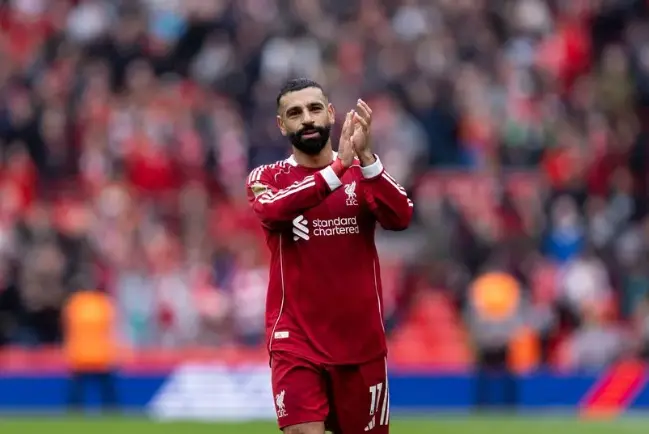 关于狼堡主场完胜对手,继续领跑积分榜!的信息 关于狼堡主场完胜对手,继续领跑积分榜!的信息