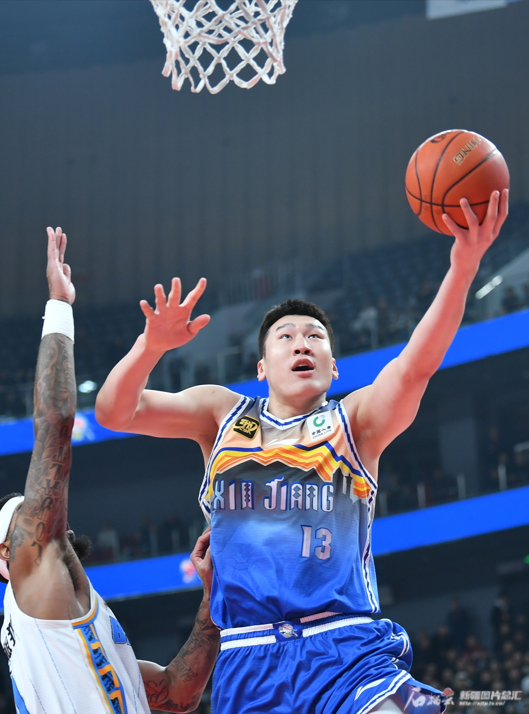 新疆男篮豪取胜利，端正形势