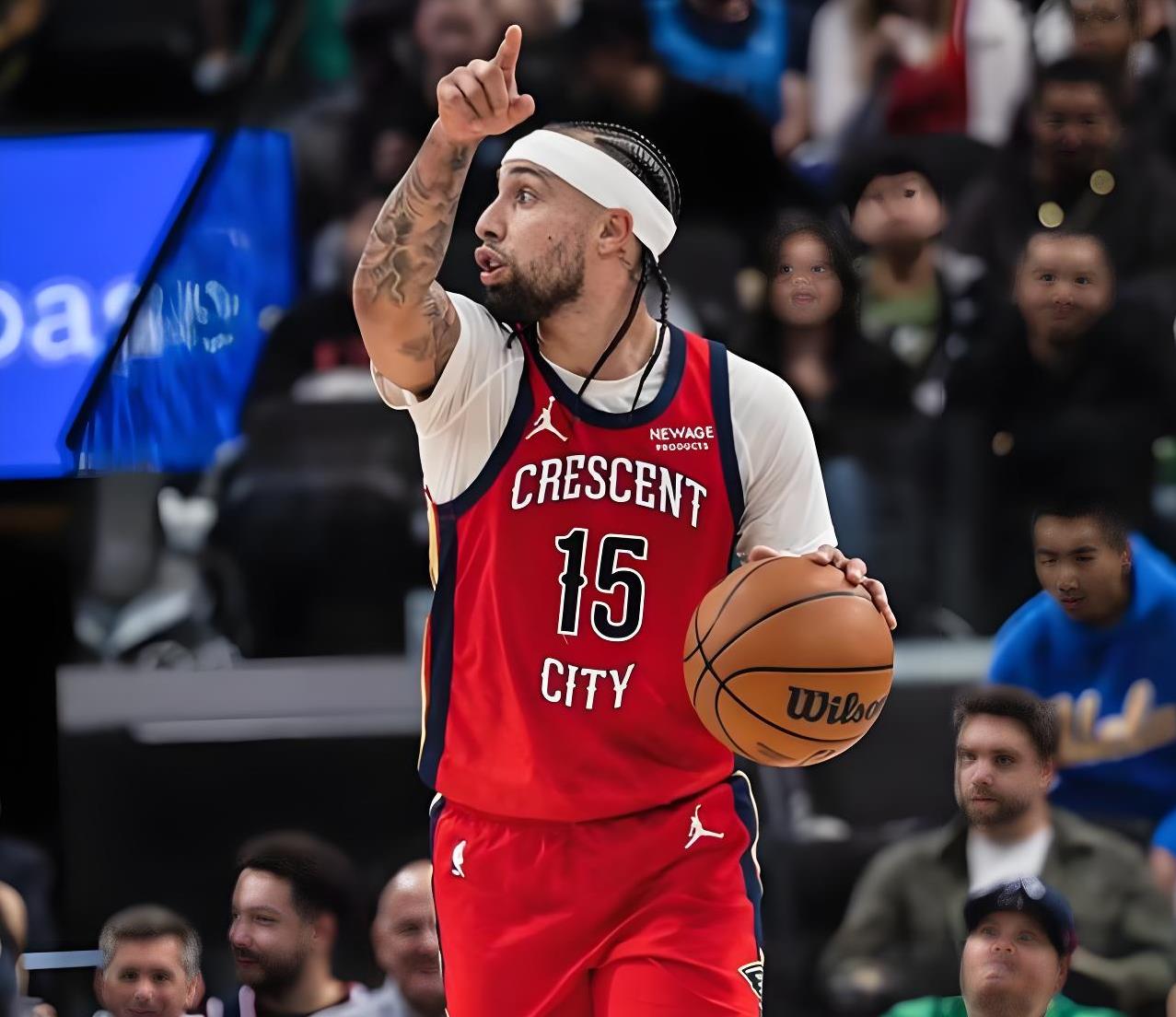 布莱克蘭驰队员发挥精彩，赢得比赛胜利的简单介绍