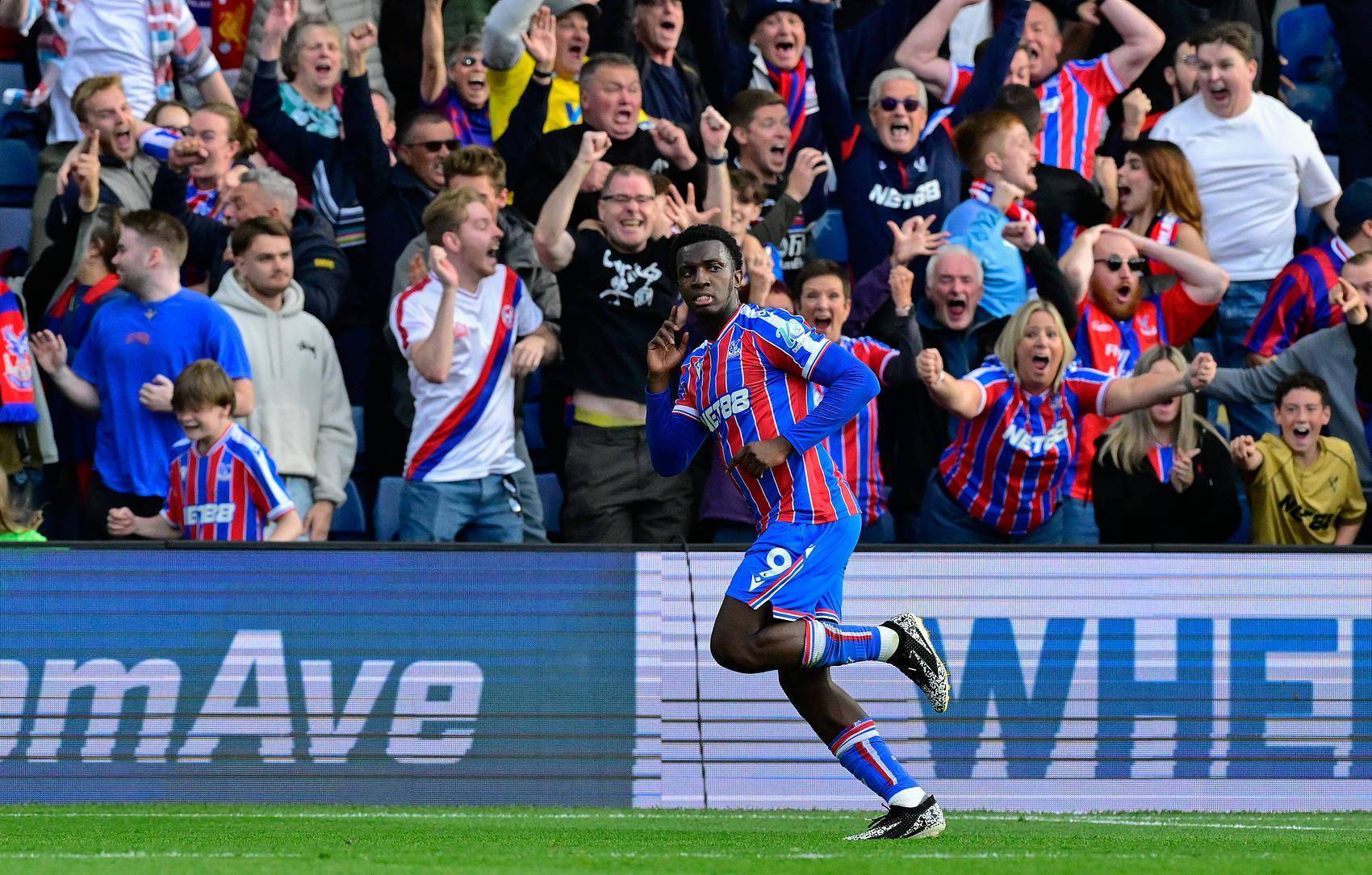 开云平台-关于水晶宫球员更好地理解战术，合作默契度增强的信息