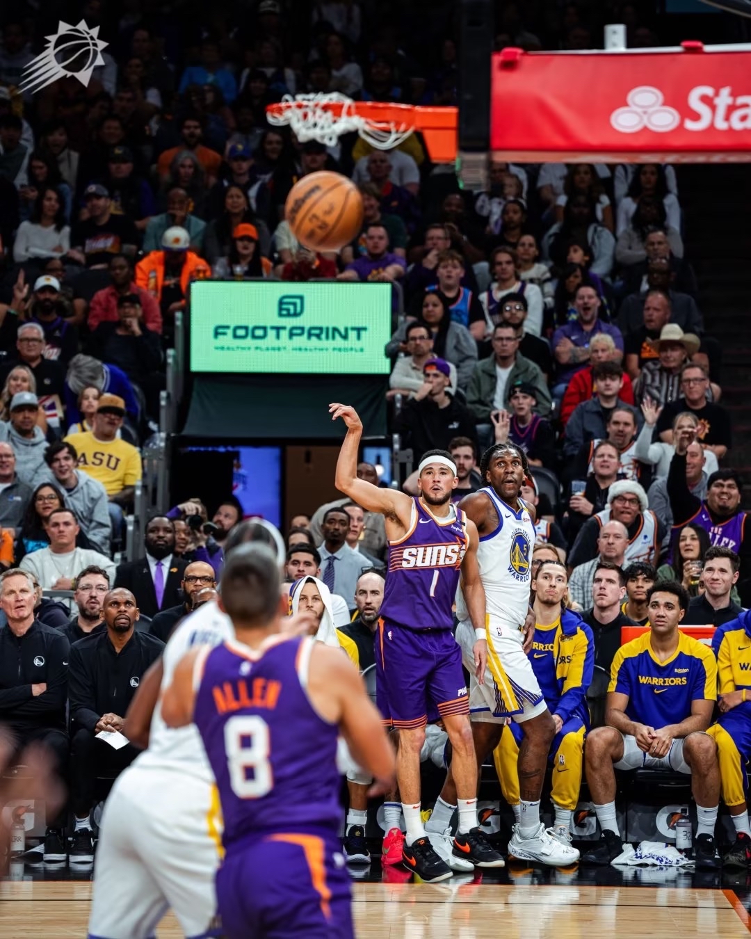 开云体育官方网站-关于独行侠队主场大获胜利，战胜太阳队的信息