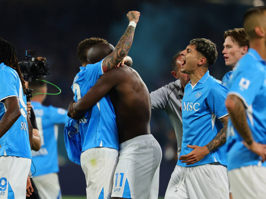 巴萨双杀尤文图斯,欧冠冠军近在咫尺 巴萨双杀尤文图斯,欧冠冠军近在咫尺