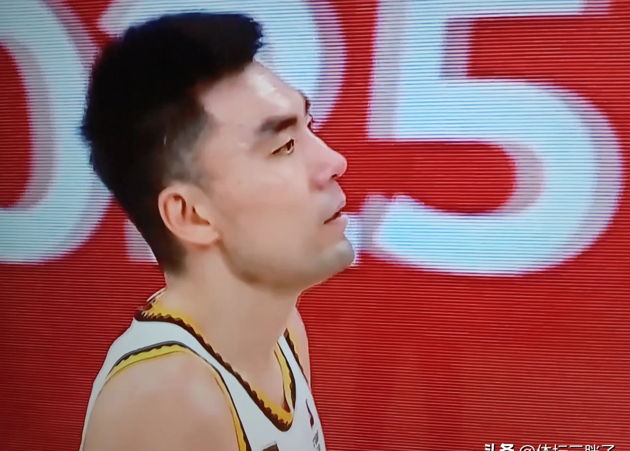 开云体育APP下载-上海男篮主场大获全胜，全队表现出色气氛喜人的简单介绍