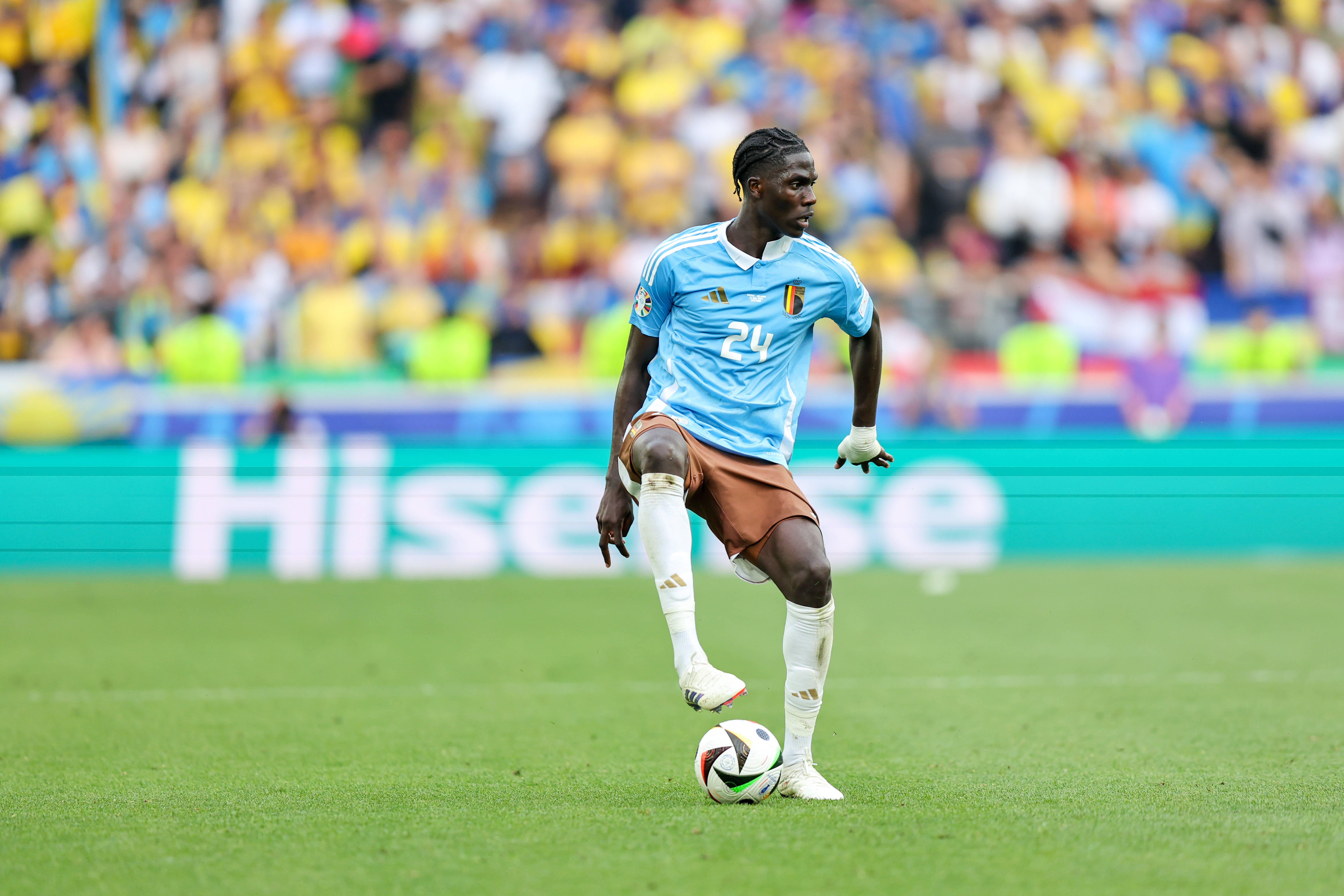 开云下载-包含比利时队主教练强调精准射门的词条