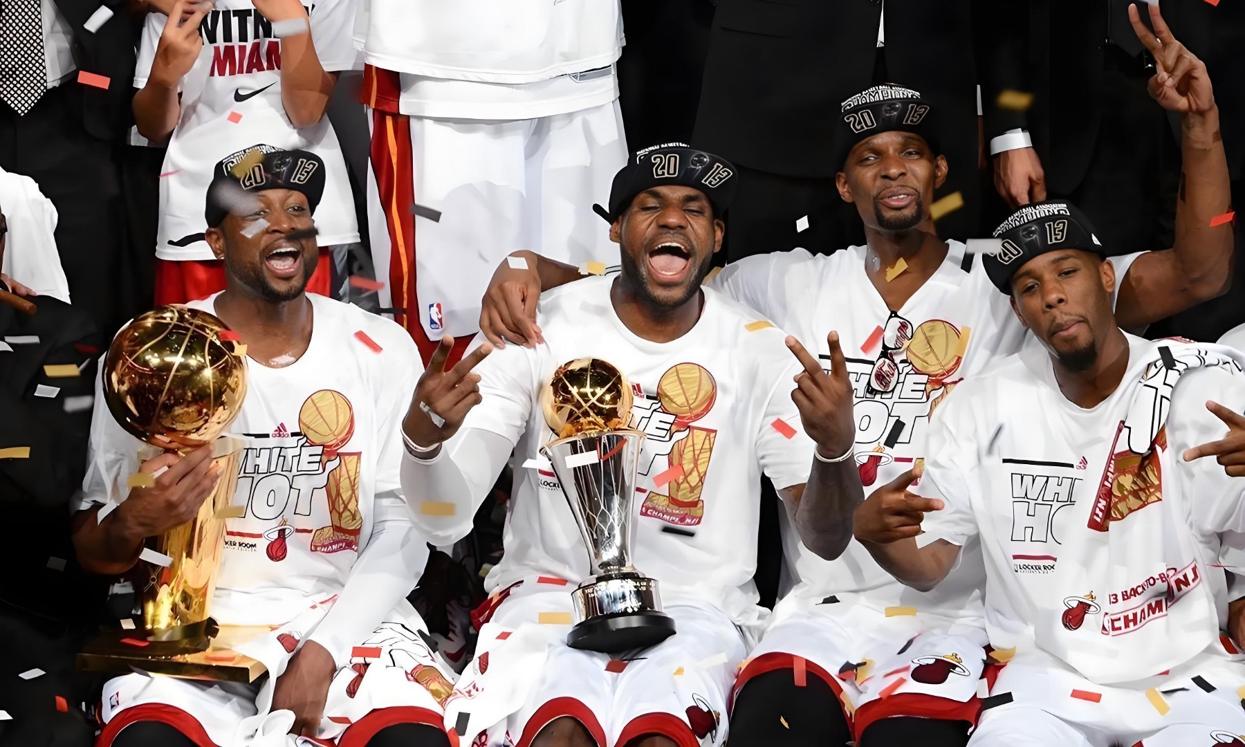 关于巨星夺冠后表现飙升,团队士气高涨的信息 关于巨星夺冠后表现飙升,团队士气高涨的信息