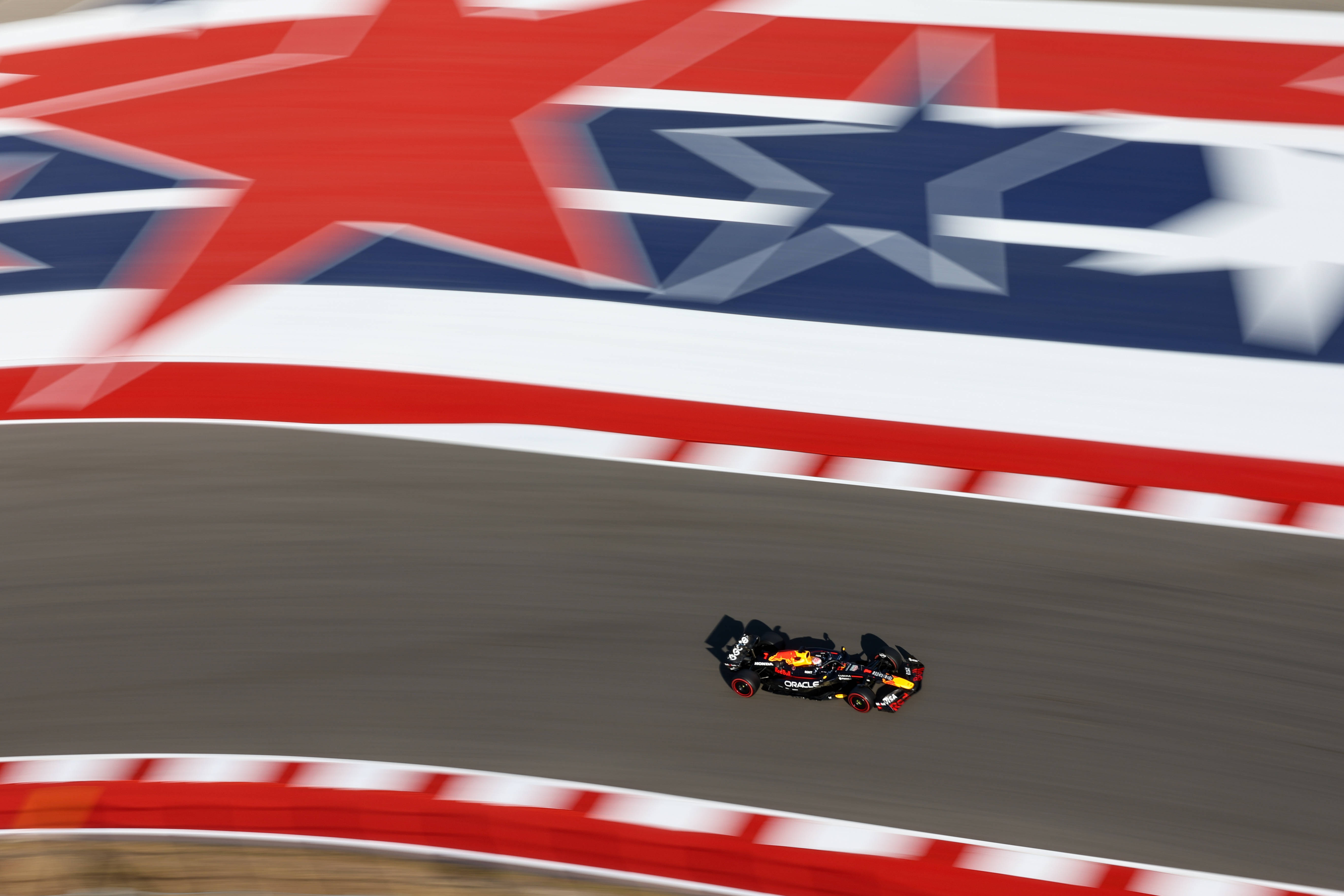 关于法拉利绝杀哈斯车队,维斯塔潘关键制胜的信息 关于法拉利绝杀哈斯车队,维斯塔潘关键制胜的信息