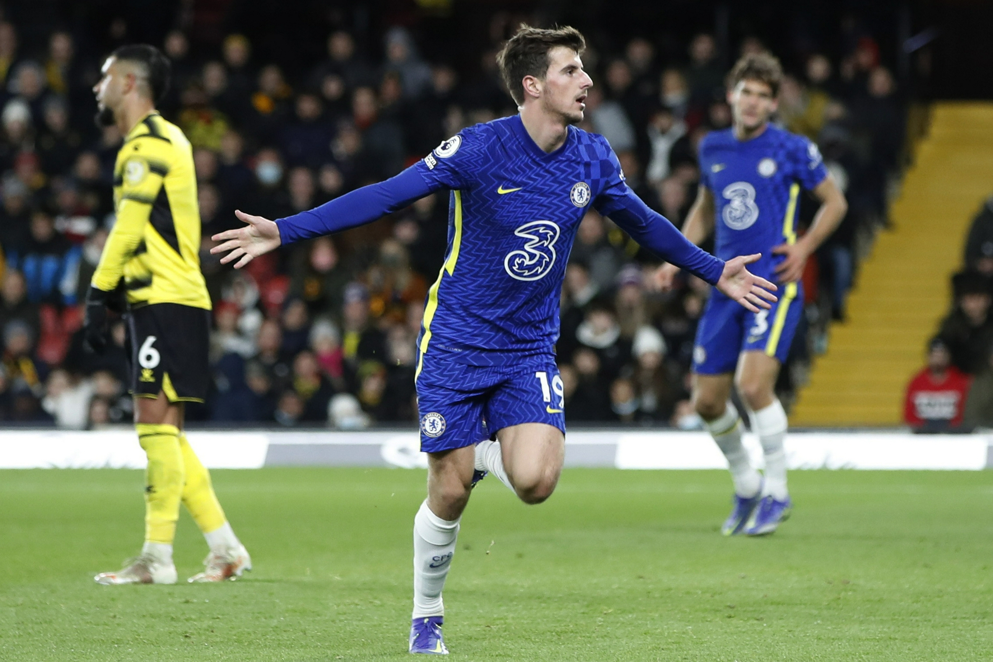 开云体育APP下载-阿森纳碾压利物浦，本泽马点燃赛场