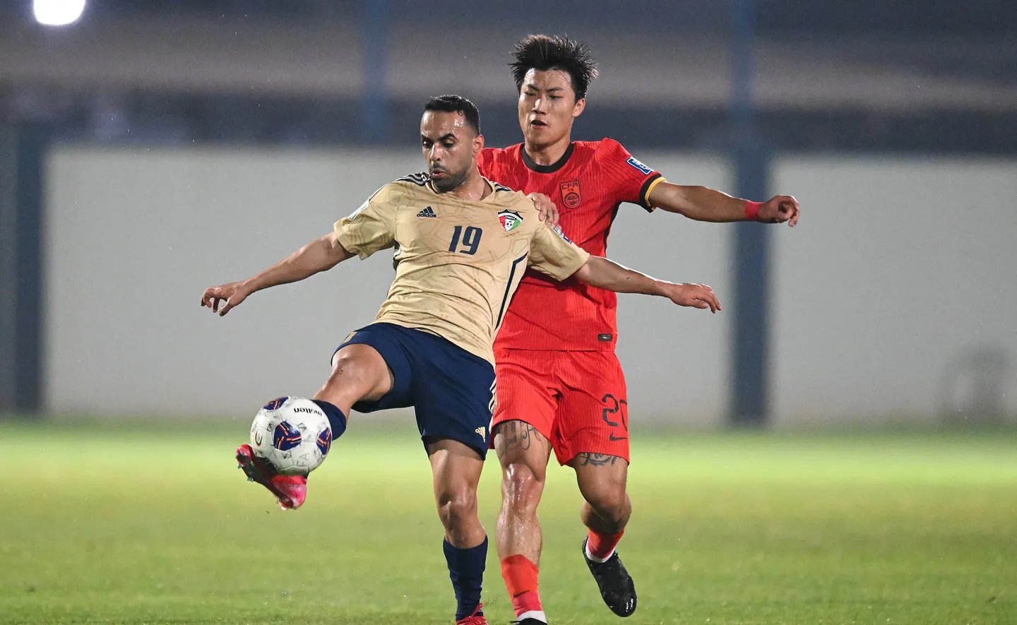 开云足球直播-中国队鏖战葡萄牙队，梁靖崑状态火热的简单介绍