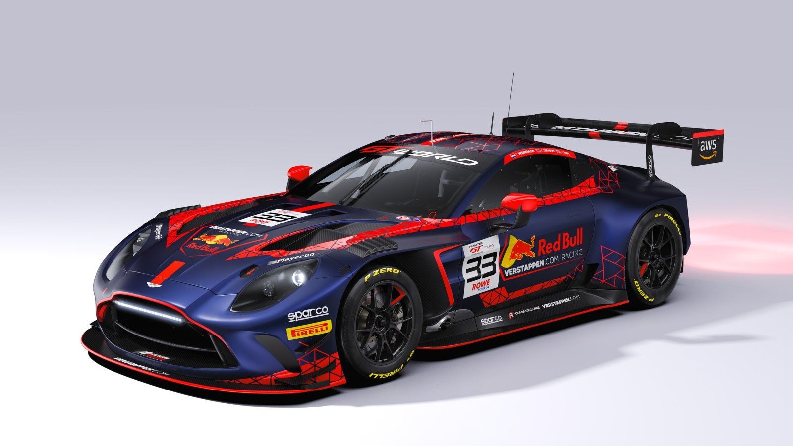 开云体育下载-阿斯顿马丁轻取索伯车队，塞恩斯点燃赛场的简单介绍