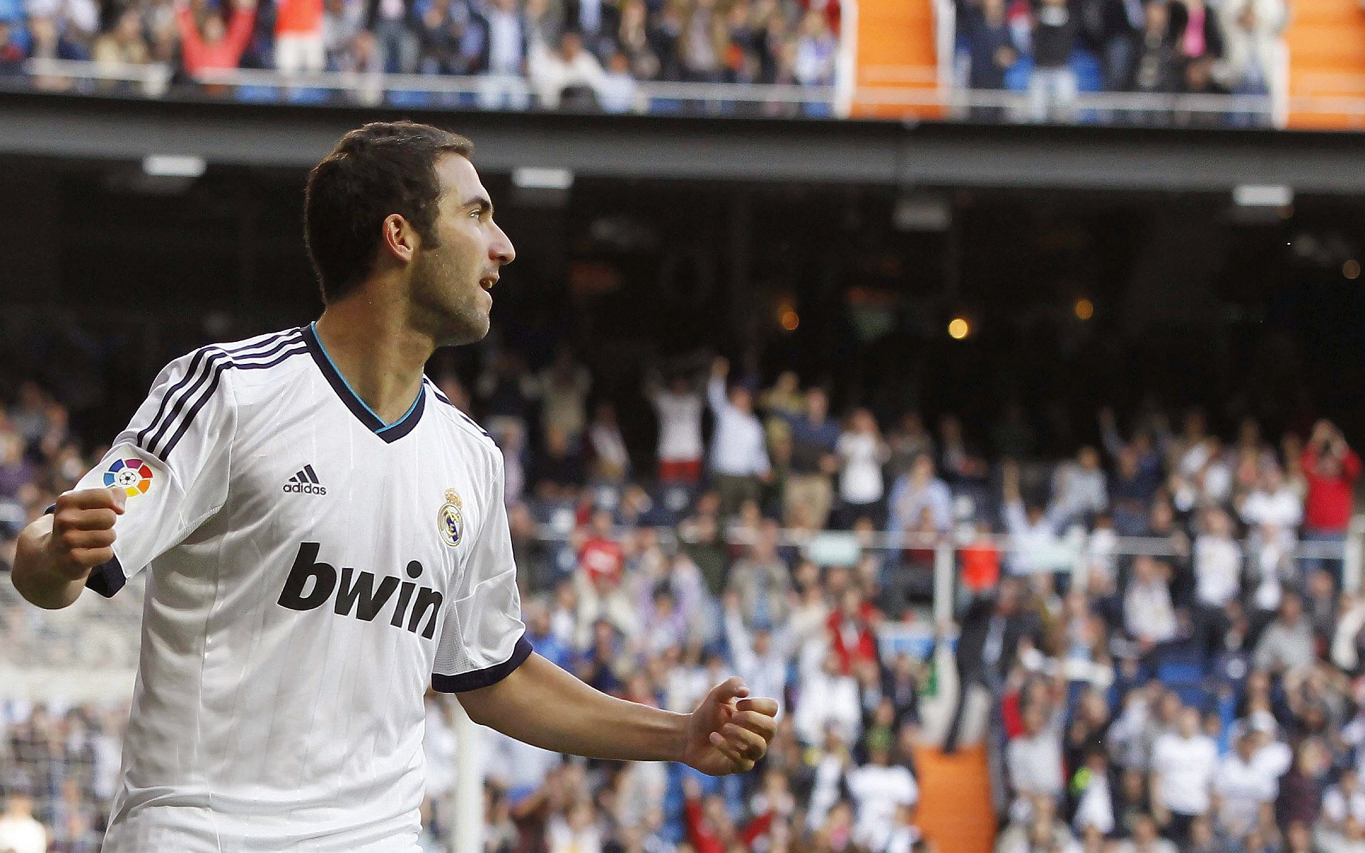 京多安，马德里竞技对阵智利之战的隐形舵手，一手掌控比赛走势的战术核心