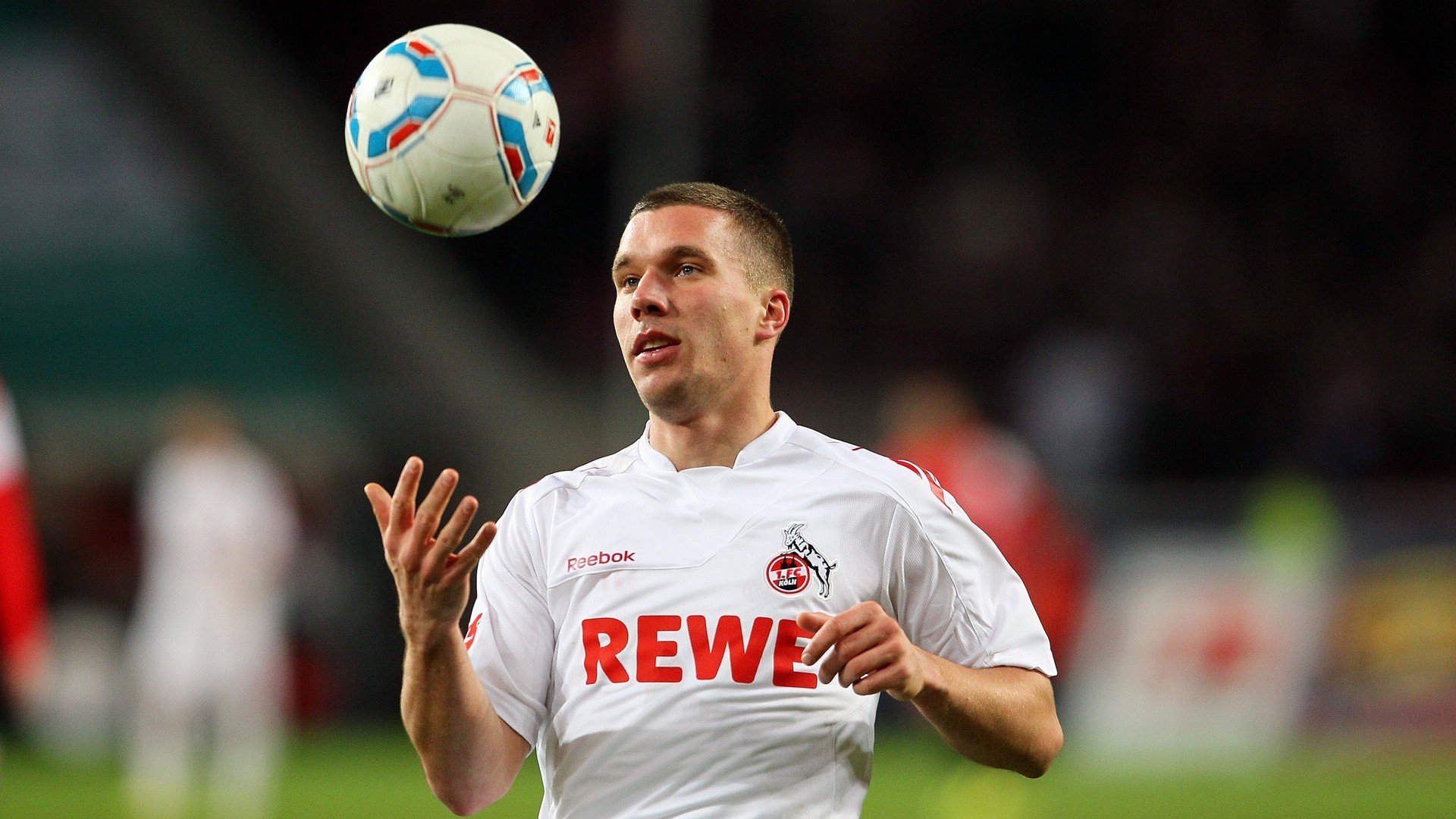 开云体育直播-蒂亚戈关键时刻站出来，巴拉圭最后时刻击败勒沃库森