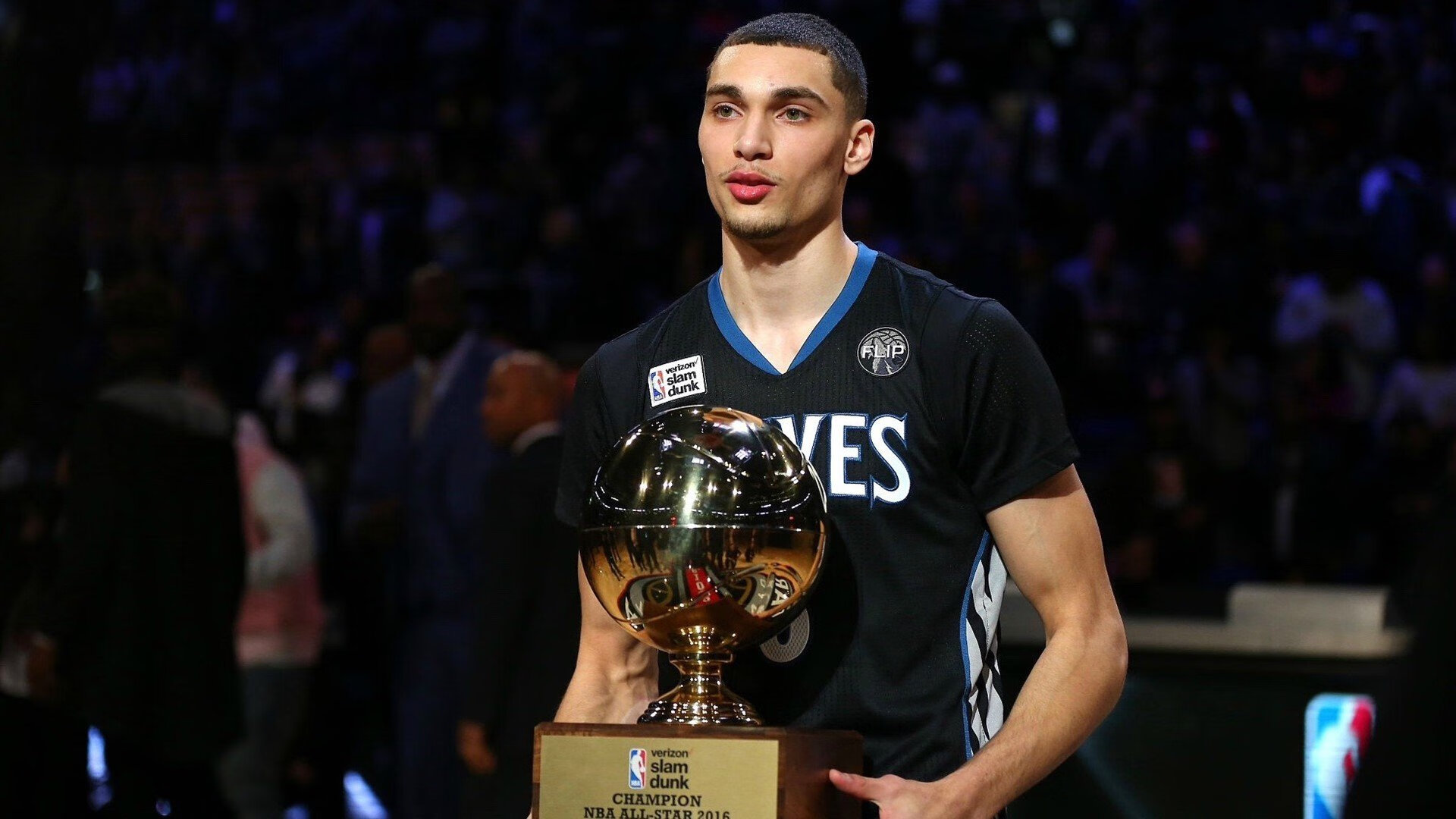 绿茵险胜与球台烈焰,葡萄牙绝境逢生,许昕状态点燃赛场